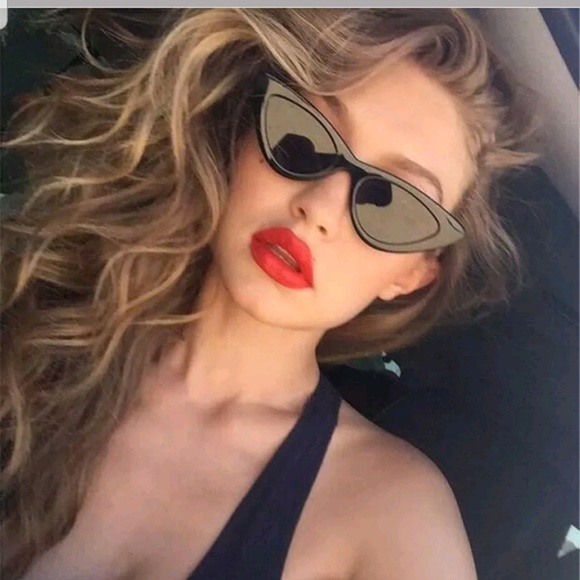 Accessories - Cat Eye Triangle Sunglasses